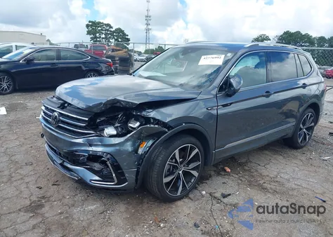 2024 Volkswagen Tiguan 2.0T Sel R-Line z USA, uszkodzony, nr VIN 3VV4B7AX3RM021453
